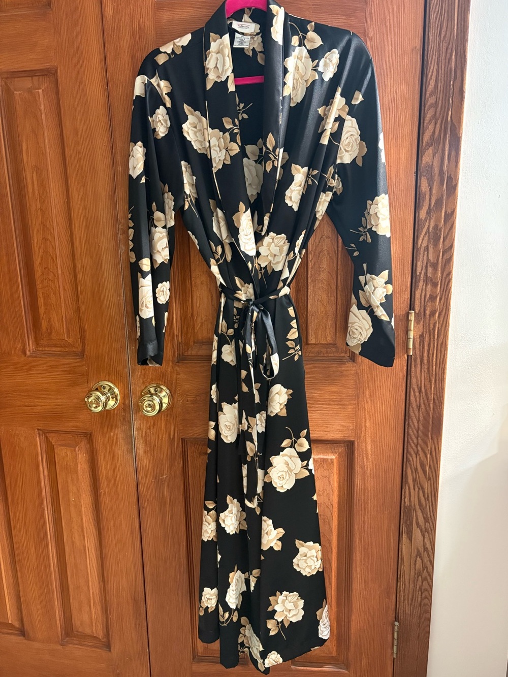 Talbots Intimates black floral robe size small